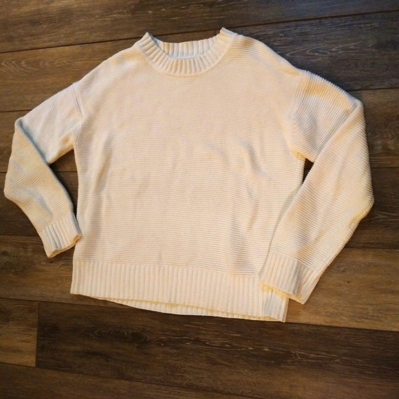Everlane Sweaters - Everlane 100%cotton chunky white Sweater